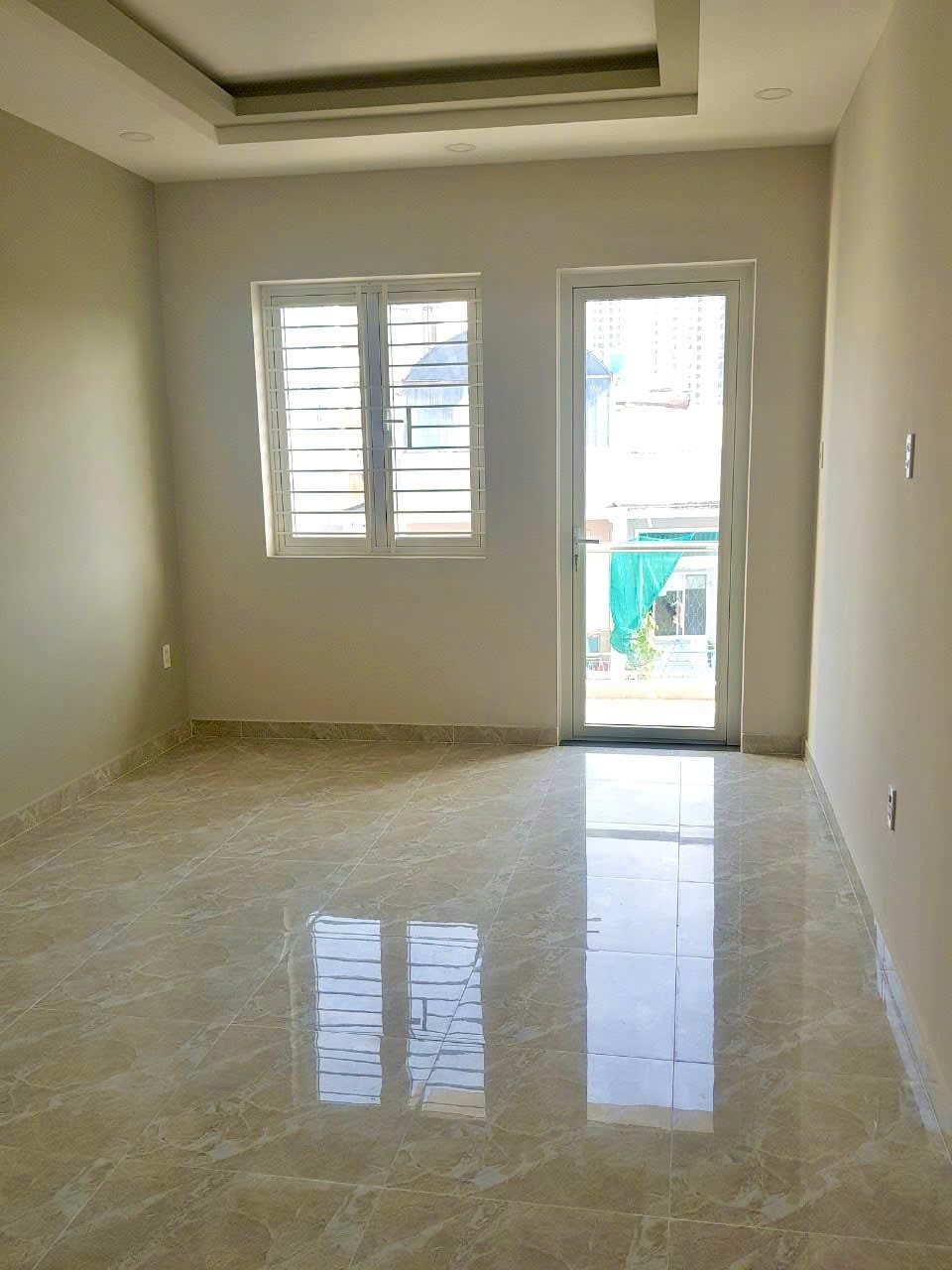 Cho thuê nhà MT Hoà Hưng, Phường 13 , Quận 10